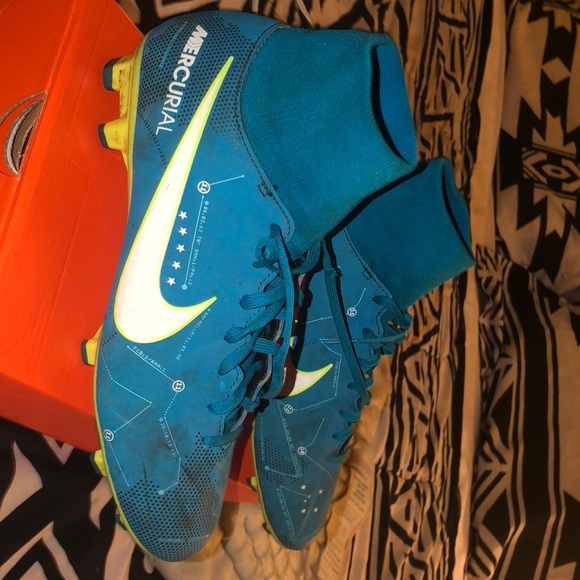 Nike Neymar soccer cleats - Picture 1 of 6